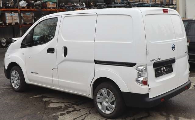 Nissan E-NV200 2014-->> , Motorkode: EM57, Girkassekode: 