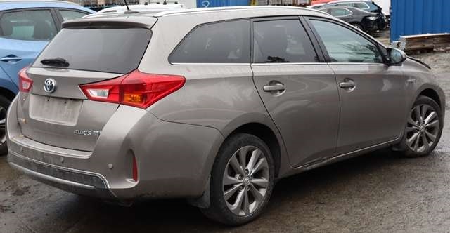 Toyota Auris 2013-2015 (Type II, Fase 1) , Motorkode: 2ZR-FXE, Girkassekode: 