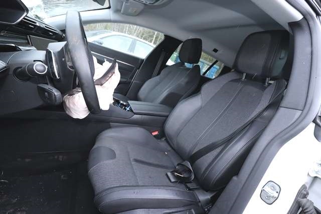 Peugeot 508 2018-->> (Type II) , Motorkode: 5GQ, Girkassekode: 