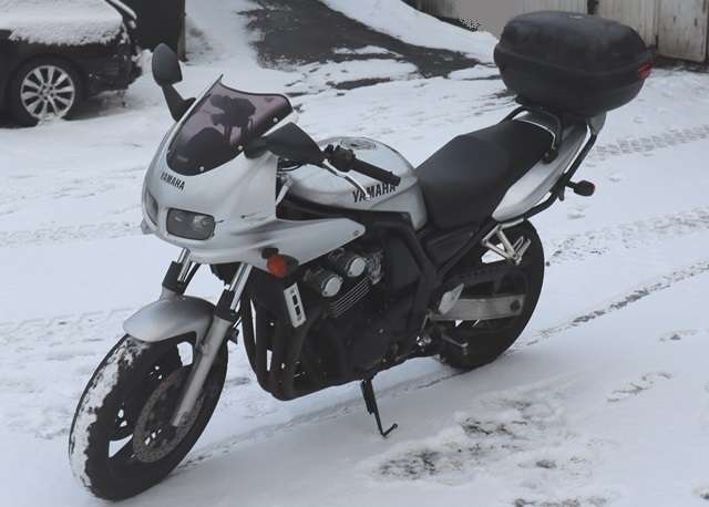 MC Yamaha FZS600 Fazer, 1998-2004  delebil 