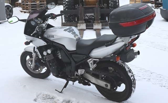 MC Yamaha FZS600 Fazer 1998-2004 delebil , Motorkode: , Girkassekode: 