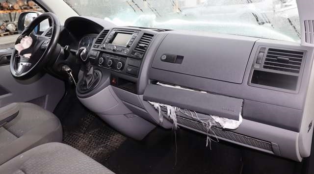 VW Transporter / Caravelle 2009-2015 (Fase 2) (T5) (T5), Motorkode: CFCA, Girkassekode: NYC