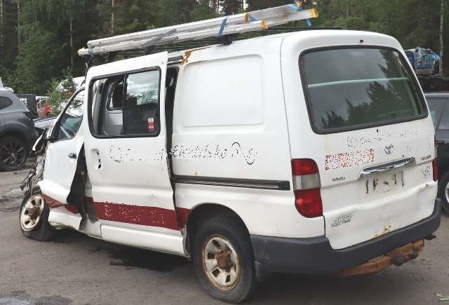 Toyota Hiace 2007-2012 (Fase 3) delebil , Motorkode: 2KD-FTV, Girkassekode: