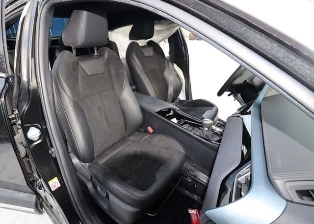 Toyota C-HR 2016-->> , Motorkode: 2ZR-FXE, Girkassekode: P610