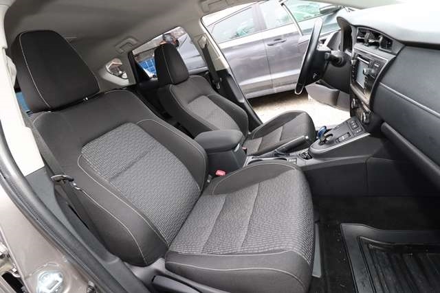 Toyota Auris 2013-2015 (Type II, Fase 1) , Motorkode: 2ZR-FXE, Girkassekode: P410