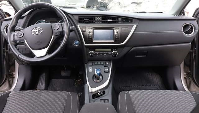 Toyota Auris 2013-2015 (Type II, Fase 1) , Motorkode: 2ZR-FXE, Girkassekode: P410