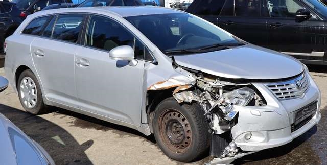Toyota Avensis 2009-2015 (Type III, Fase 1) , Motorkode: 1ZR-FAE, Girkassekode: 