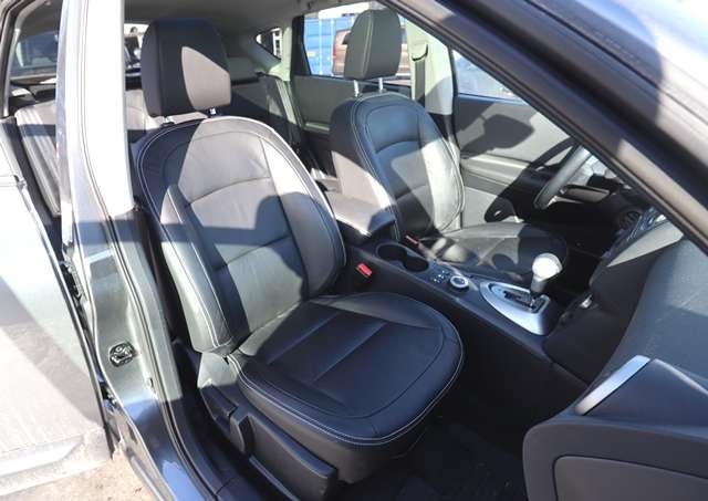 Nissan Qashqai 2010-2014 (Type I, Fase 2) , Motorkode: MR20DE, Girkassekode: MCVT