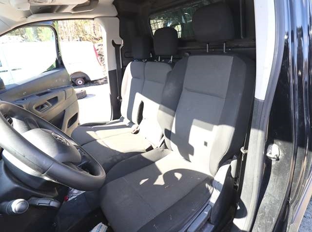Toyota Proace City 2020-->> , Motorkode: DV5RE, Girkassekode: 