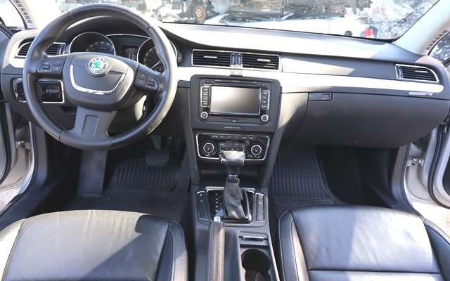 Škoda Superb 2008-2015 (Type II) , Motorkode: CFFB, Girkassekode: MTZ