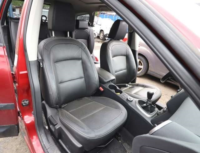 Nissan Qashqai 2010-2014 (Type I, Fase 2) , Motorkode: M9R 740, Girkassekode: 
