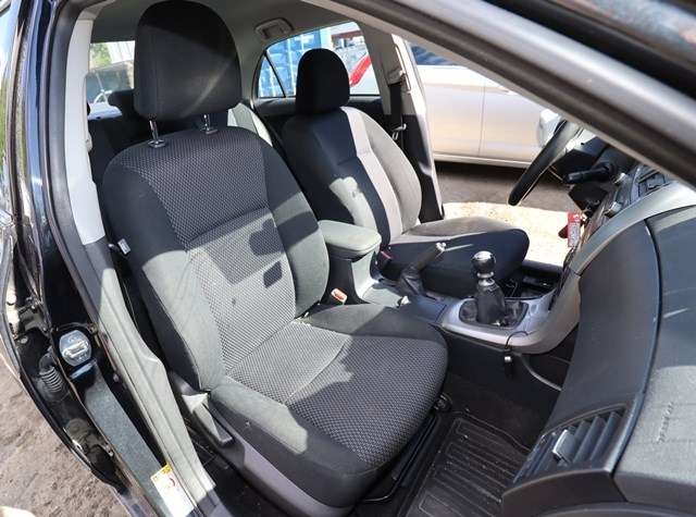 Toyota Corolla 2007-2013 , Motorkode: 1ND-TV, Girkassekode: 