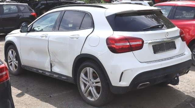 Mercedes GLA 2014-2020 (X156) (X156), Motorkode: M270.910, Girkassekode: 