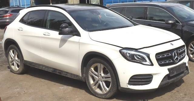 Mercedes GLA 2014-2020 (X156) (X156), Motorkode: M270.910, Girkassekode: 