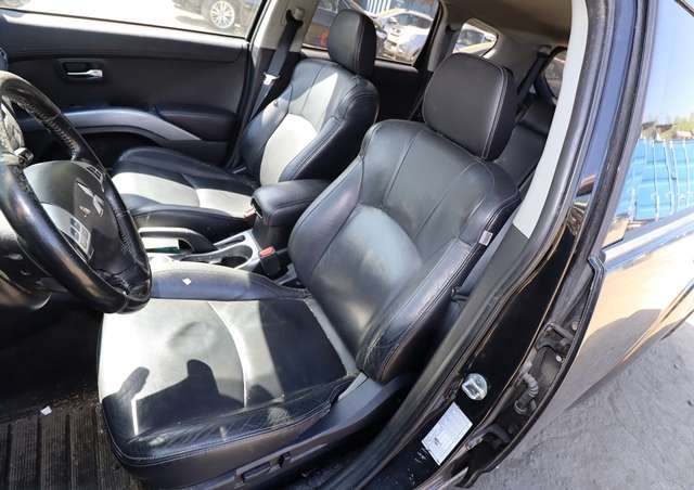 Mitsubishi Outlander 2010-2012 (Type II, Fase 2) , Motorkode: 4N14, Girkassekode: 