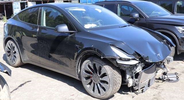 Tesla Model Y 2021-2024 (Type I) , Motorkode: 3D3.3D6, Girkassekode: 