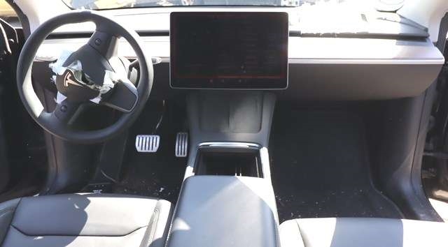 Tesla Model Y 2021-2024 (Type I) , Motorkode: 3D3.3D6, Girkassekode: 