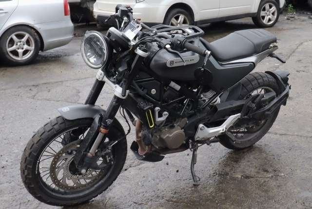 MC Husqvarna Svartpilen 125 0-->> , Motorkode: , Girkassekode: 