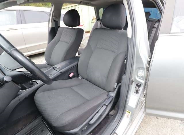 Toyota Avensis 2009-2015 (Type III, Fase 1) , Motorkode: 1AD-FTV, Girkassekode: 