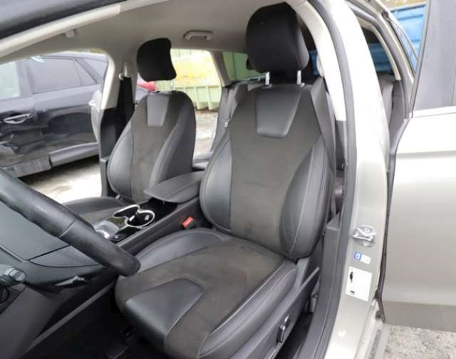 Ford Mondeo 2014-2019 (Type V, Fase 1) , Motorkode: T8CC, Girkassekode: 
