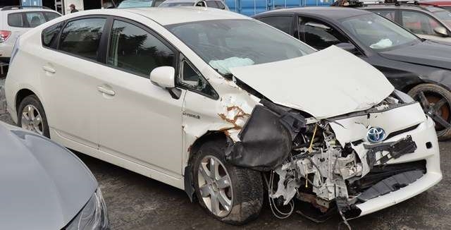 Toyota Prius 2009-2016 (Type III) (COMBI) (COMBI), Motorkode: 2ZR-FXE, Girkassekode: 