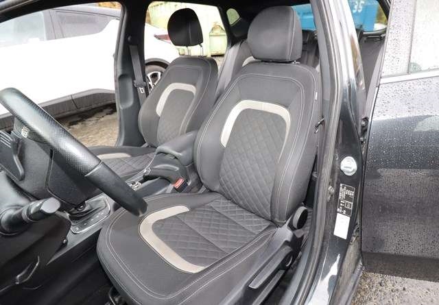 Kia Cee