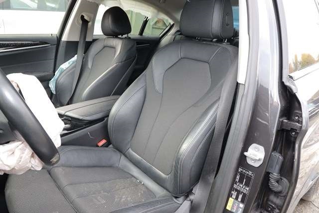 BMW 5-Serie 2017-->> (G30/G31) (G30/G31), Motorkode: B48-B20 A, Girkassekode: 