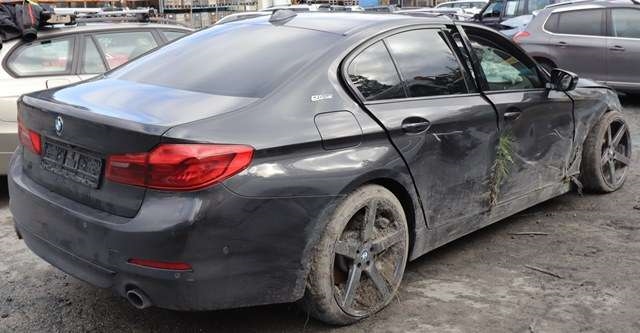 BMW 5-Serie 2017-->> (G30/G31) (G30/G31), Motorkode: B48-B20 A, Girkassekode: 