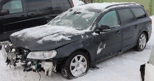 Volvo V70 2014-2016 (Type III, Fase 2) , Motorkode: D 4162 T, Girkassekode: 
