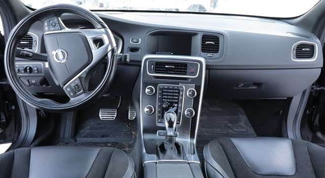 Volvo V60/V60 CC 2013-2018 (Type I, Fase 2) , Motorkode: D 5244 T17, Girkassekode: 
