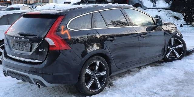 Volvo V60/V60 CC 2013-2018 (Type I, Fase 2) , Motorkode: D 5244 T17, Girkassekode: 