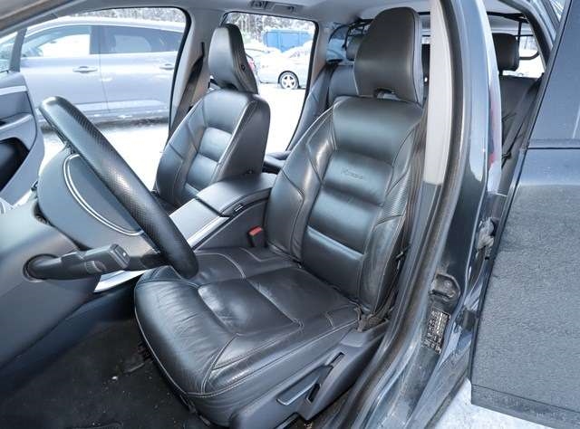 Volvo V70 2007-2013 (Type III, Fase 1) , Motorkode: D 5244 T17, Girkassekode: 