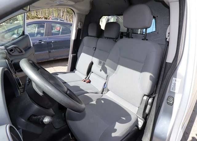 Peugeot Partner 2008-2015 (Type II, Fase 1) , Motorkode: Y4F1, Girkassekode: 