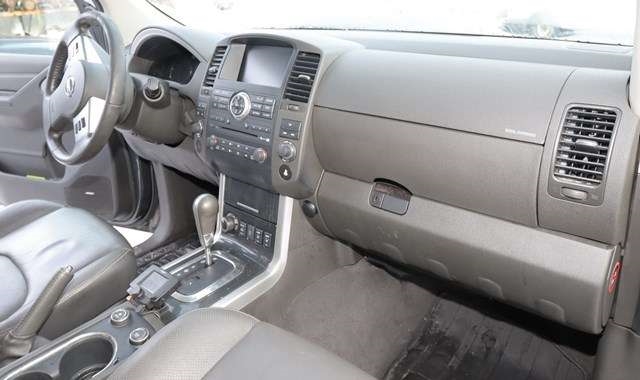 Nissan Pathfinder 2010-2014 (Fase 2) (R51) (R51), Motorkode: V9X, Girkassekode: 