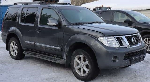 Nissan Pathfinder 2010-2014 (Fase 2) (R51) (R51), Motorkode: V9X, Girkassekode: 