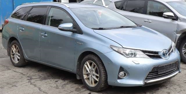 Toyota Auris 2013-2015 (Type II, Fase 1) , Motorkode: 2ZR-FXE, Girkassekode: 