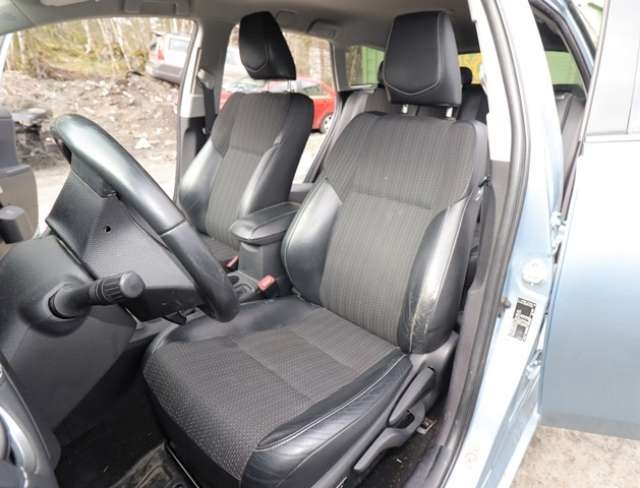 Toyota Auris 2013-2015 (Type II, Fase 1) , Motorkode: 2ZR-FXE, Girkassekode: 