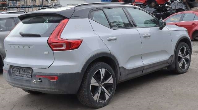 Volvo XC40 2018-2024 , Motorkode: , Girkassekode: 