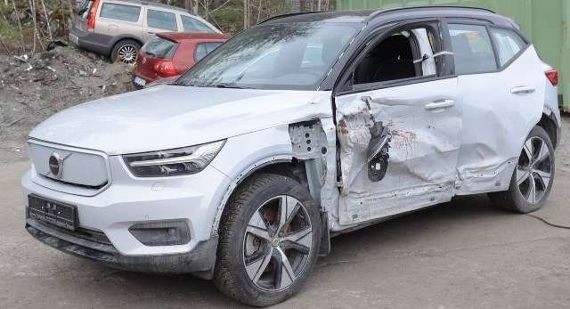 Volvo XC40 2018-2024 , Motorkode: , Girkassekode: 