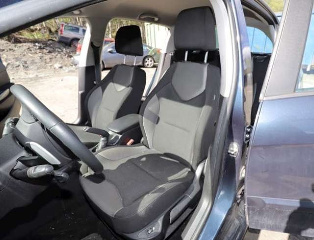 Peugeot 308 2011-2013 (Type I, Fase 2) , Motorkode: 9HR, Girkassekode: 