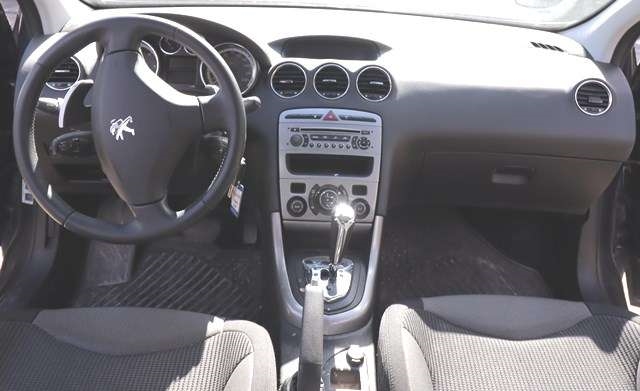 Peugeot 308 2011-2013 (Type I, Fase 2) , Motorkode: 9HR, Girkassekode: 