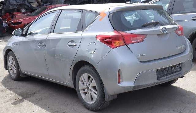 Toyota Auris 2013-2015 (Type II, Fase 1) , Motorkode: 2ZR-FXE, Girkassekode: 