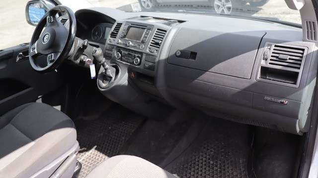 VW Transporter / Caravelle 2009-2015 (Fase 2) (T5) (T5), Motorkode: CAAC, Girkassekode: PAW