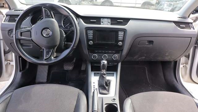 Škoda Octavia 2013-2016 (Type III, Fase 1) , Motorkode: CLHA, Girkassekode: PYS
