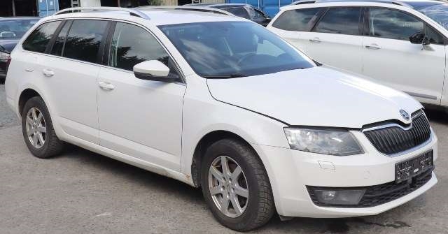 Škoda Octavia 2013-2016 (Type III, Fase 1) , Motorkode: CLHA, Girkassekode: PYS