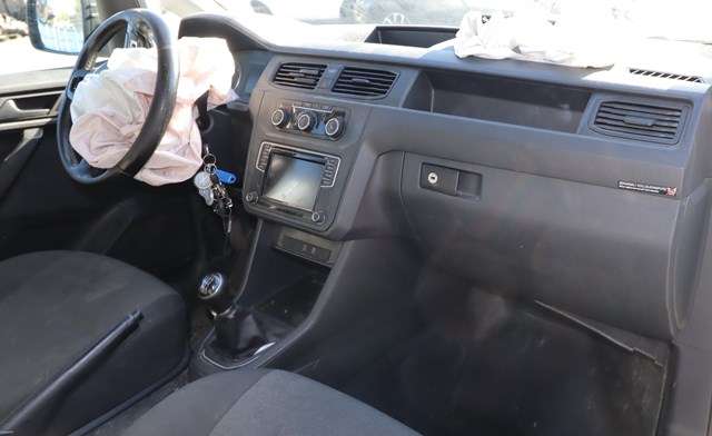 VW Caddy 2015-2020 (Type III, Fase 3) , Motorkode: DFSE, Girkassekode: MRV