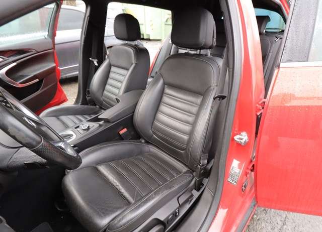 Opel Insignia A 2009-2014 , Motorkode: A20DTH, Girkassekode: 