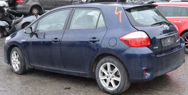 Toyota Auris 2010-2012 (Type I, Fase 2) , Motorkode: 2ZR-FXE, Girkassekode: 