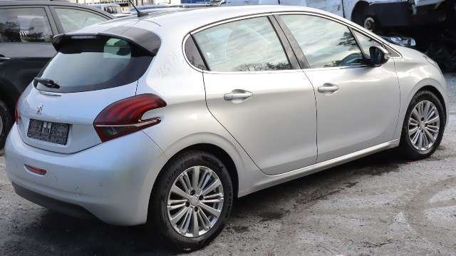 Peugeot 208 2012-2019 (Type I) , Motorkode: HMZ, Girkassekode: 