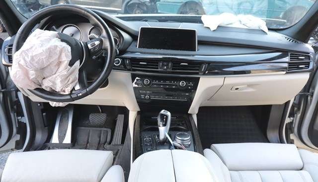 BMW X5 2013-2018 (F15) (F15), Motorkode: N20-B20 A, Girkassekode: 